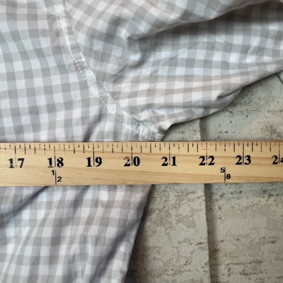 Garnet Hill Gray Check Top Size 8 Organic Pima Button Up Work Casual Sustainable - Picture 13 of 13